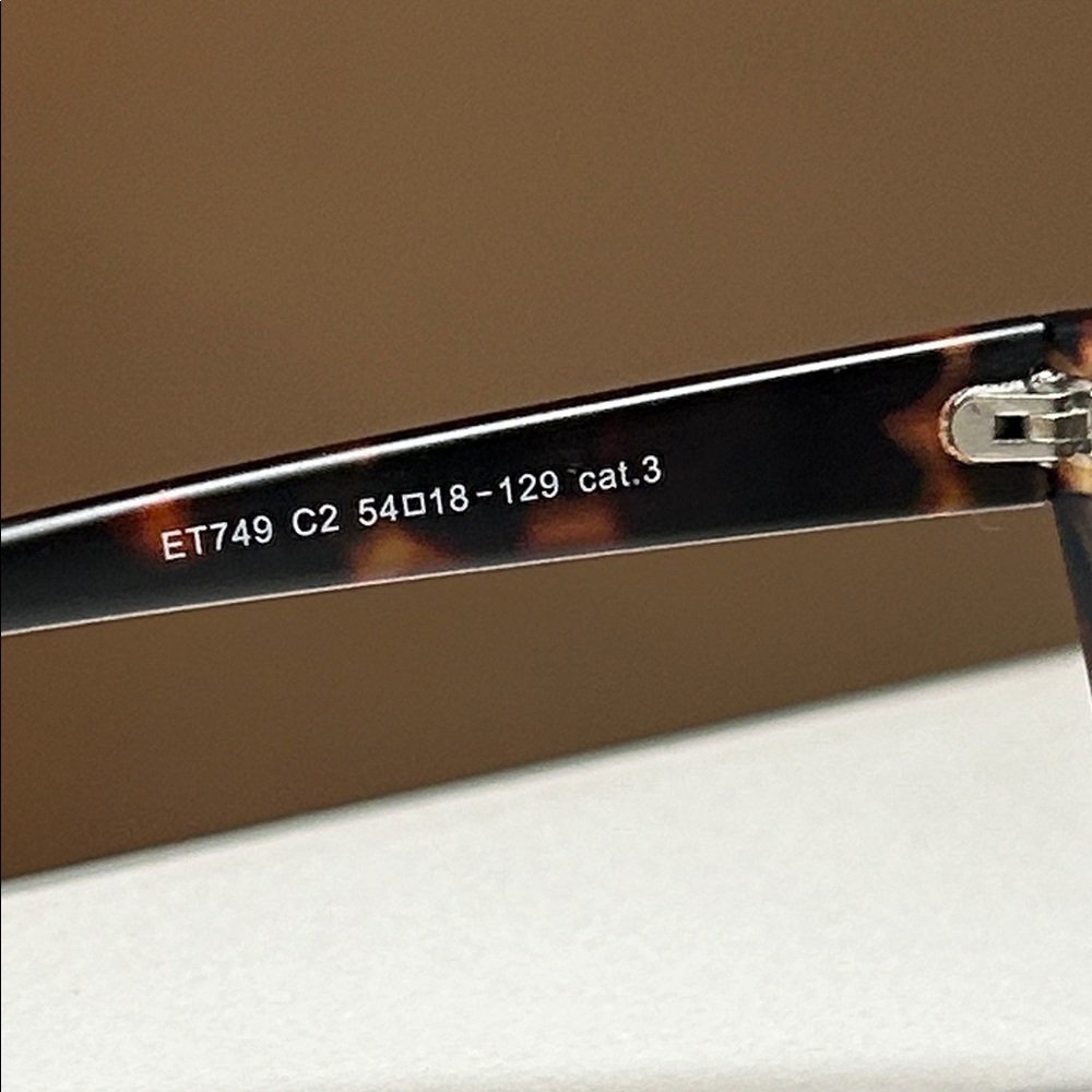 Ellen Tracy Tortoiseshell Frame Glasses - image 5